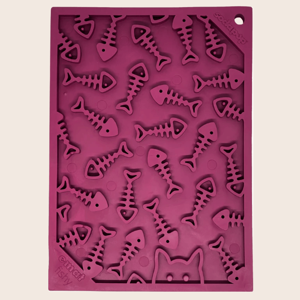 Purple goldfish-pattern lick mat for cats and small dogs with raised channels