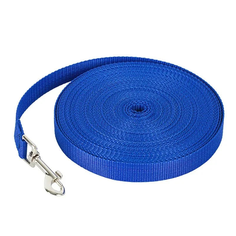 Nylon dog training leash roll, blue strap with metal snap clasp