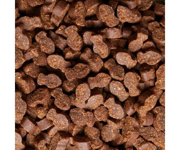 Brown cat calming chew pieces, textured soft bites
